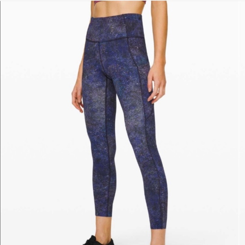 Lululemon Fast and Free tight 25”
